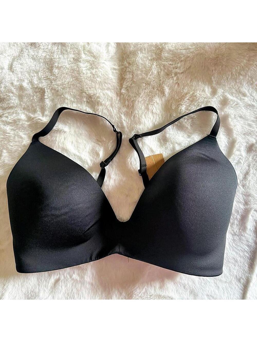 SKIMS wireless Tshirt Bra 34D Brand New with Tags